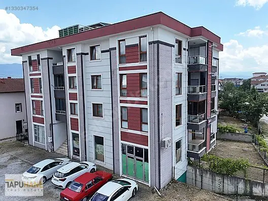 TAPUHANE'DEN HASTANE YOLU YAKINI SATILIK GENİŞ 2+1 DAİRE