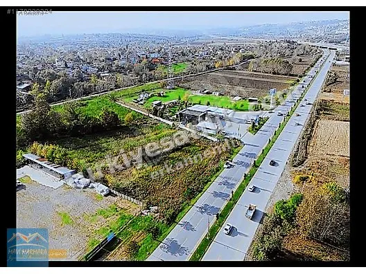 SAKARYA VALİLİK YOLUNDA SATILIK TİCARİ İMARLI ARSA