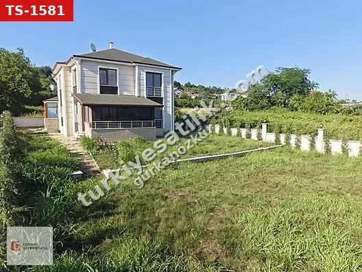 GÜRKAN GAYRİMENKUL BAYRAKTEPE MH. 710 M2 ARSADA 220 M2 5+1 VİLLA