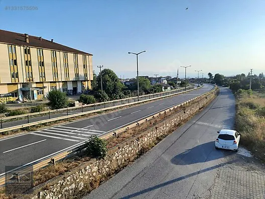 SAKARYA HENDEK BAYRAKTEPE MH. SATILIK IMARLI ARSA 1393 M2