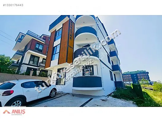 Başiskele Yeşilyurt'ta Kiralık Sıfır 2+1 Yüksek Giriş Daire