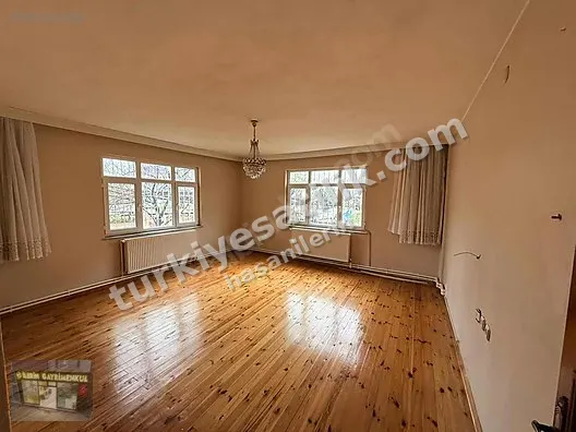 İLERİN GAYRİMENKUL'den YENİ MAHALLE'de KİRALIK 2+1 DAİRE