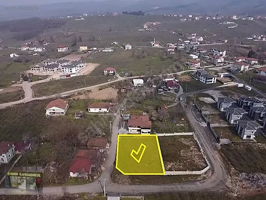İLERİN GAYRİMENKUL' den RASİMPAŞADA VİLLALARA KOMŞU ARSA