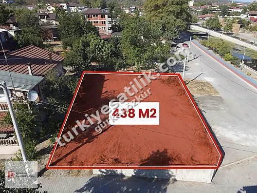 GÜRKAN GAYRİMENKUL ULUDERE ÇAY KENARINDA SATILIK 438 M² ARSA